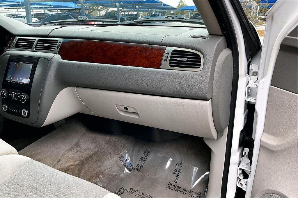 used 2009 GMC Yukon XL car, priced at $5,995