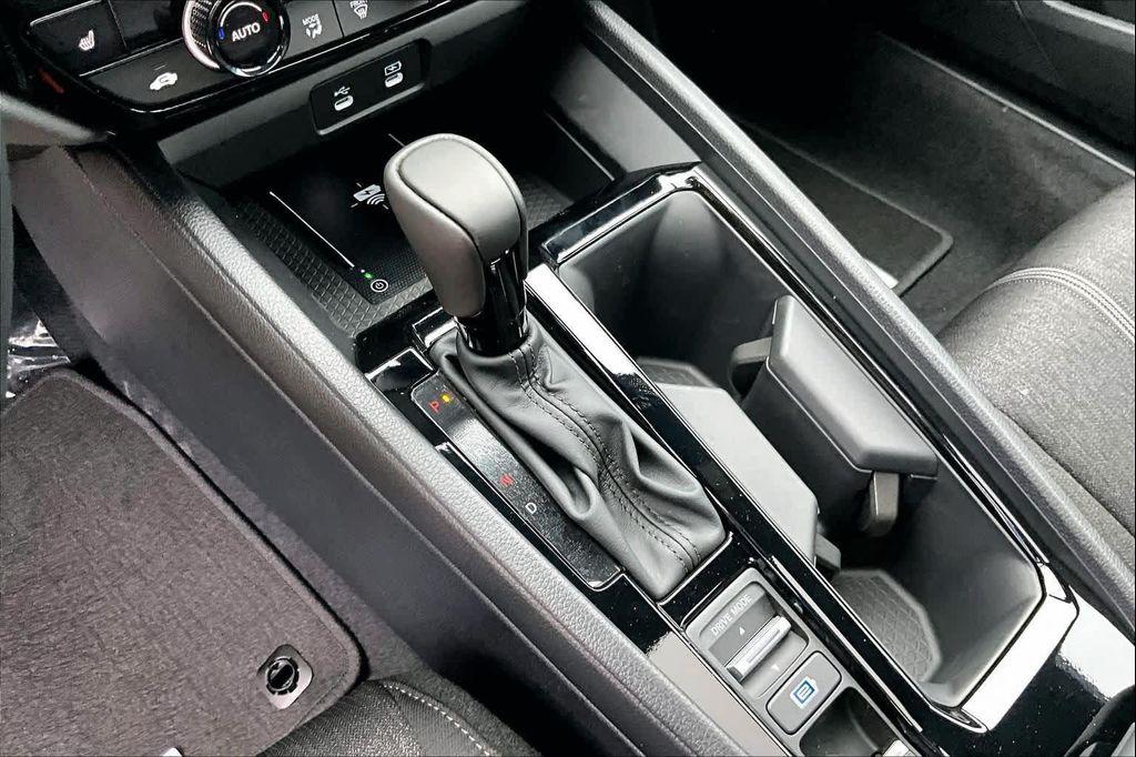 new 2026 Honda Accord Hybrid car, priced at $33,934