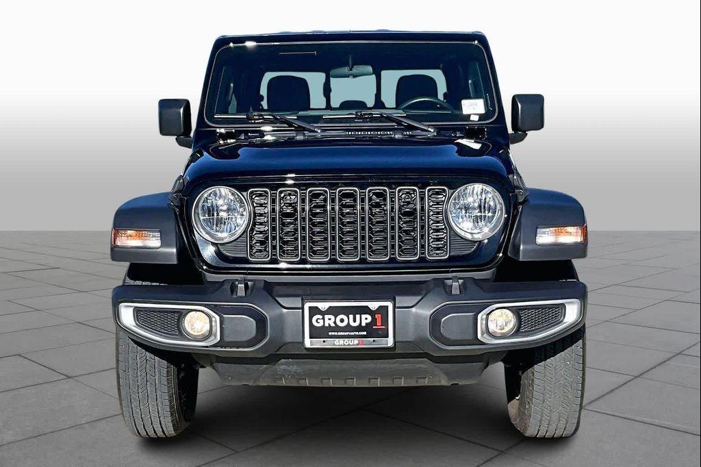 used 2024 Jeep Gladiator car, priced at $32,215
