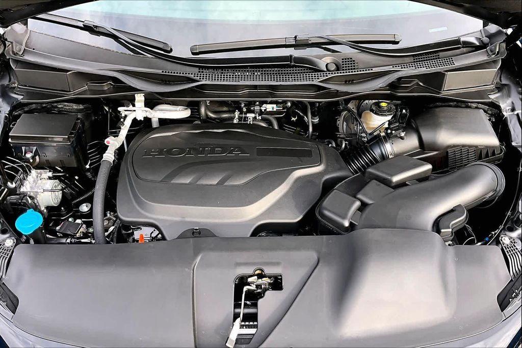 new 2026 Honda Odyssey car, priced at $49,995