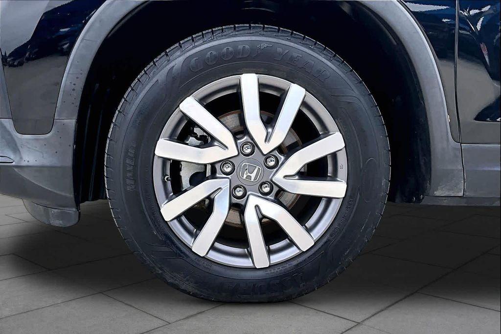 used 2021 Honda Pilot car, priced at $18,107