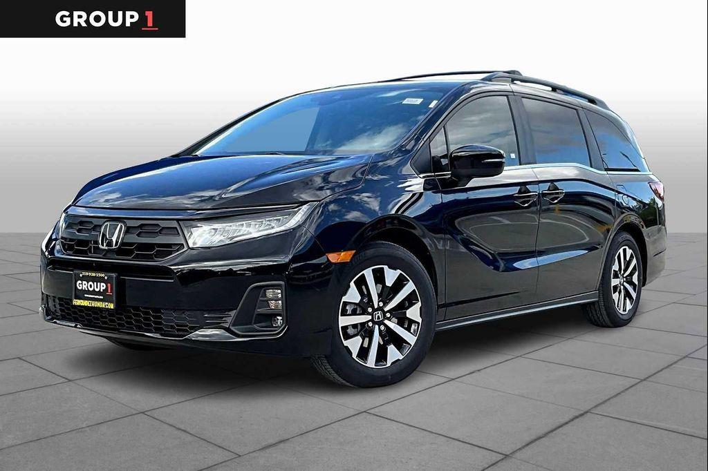 new 2026 Honda Odyssey car, priced at $39,711