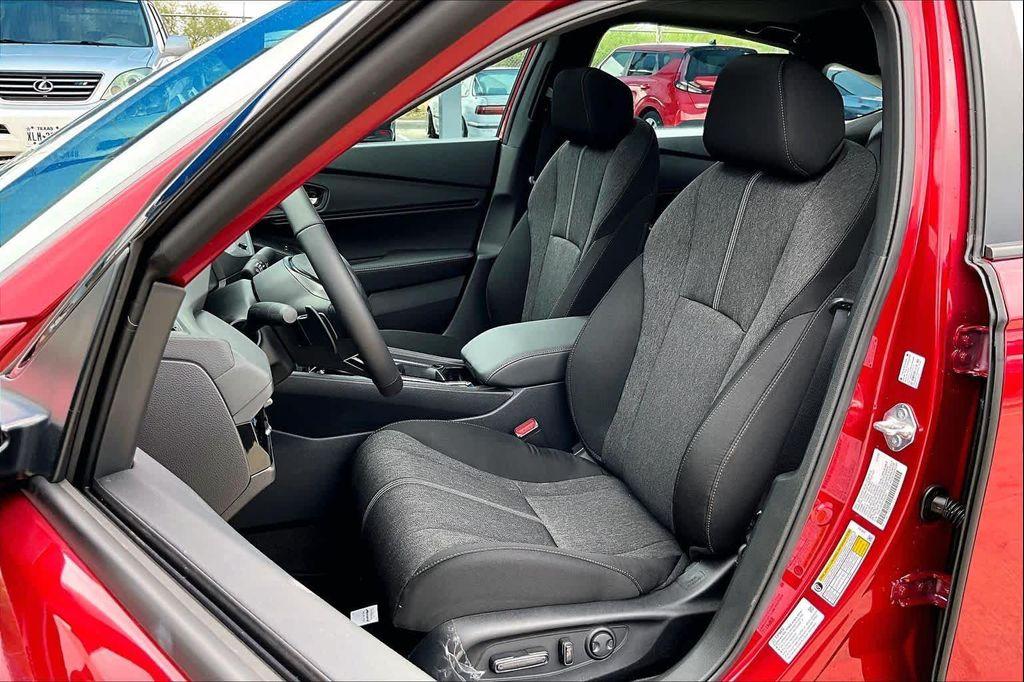 new 2026 Honda Accord Hybrid car, priced at $33,934