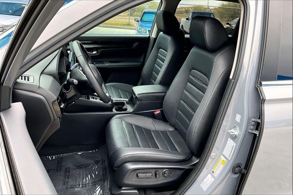 used 2023 Honda CR-V car, priced at $31,561