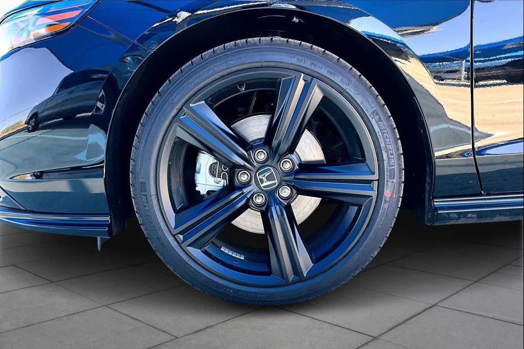 new 2026 Honda Accord Hybrid car, priced at $35,045