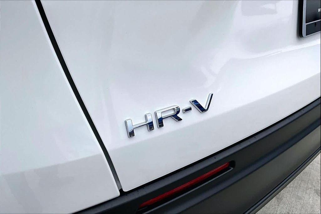 new 2026 Honda HR-V car, priced at $27,371