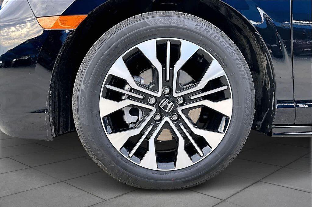 new 2026 Honda Odyssey car, priced at $49,207