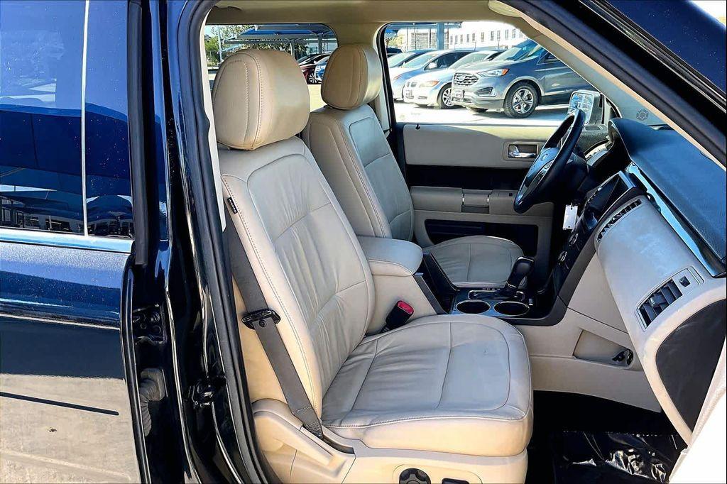 used 2014 Ford Flex car, priced at $9,950