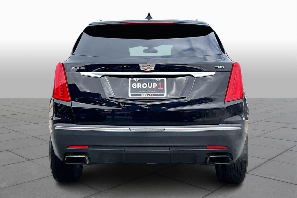 used 2018 Cadillac XT5 car, priced at $10,959