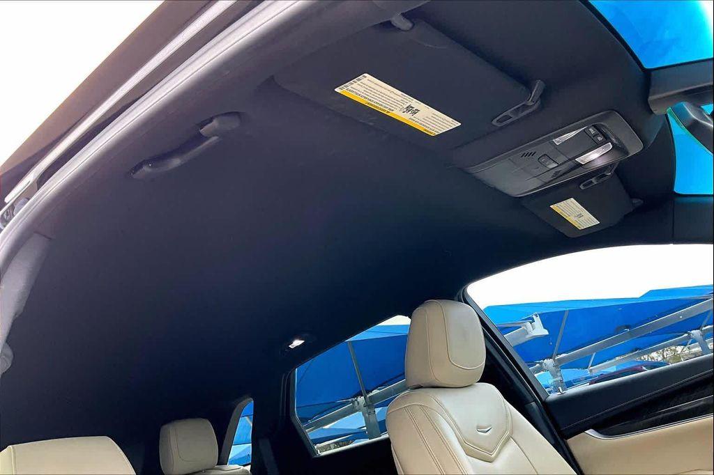 used 2018 Cadillac XT5 car, priced at $10,959