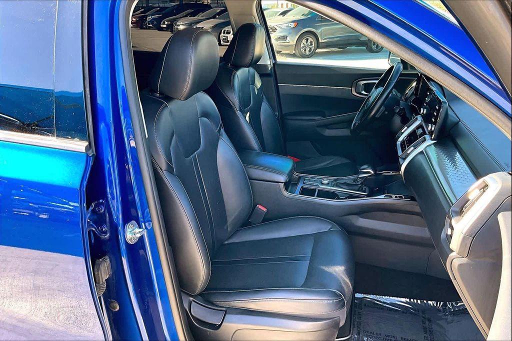 used 2021 Kia Sorento car, priced at $17,952