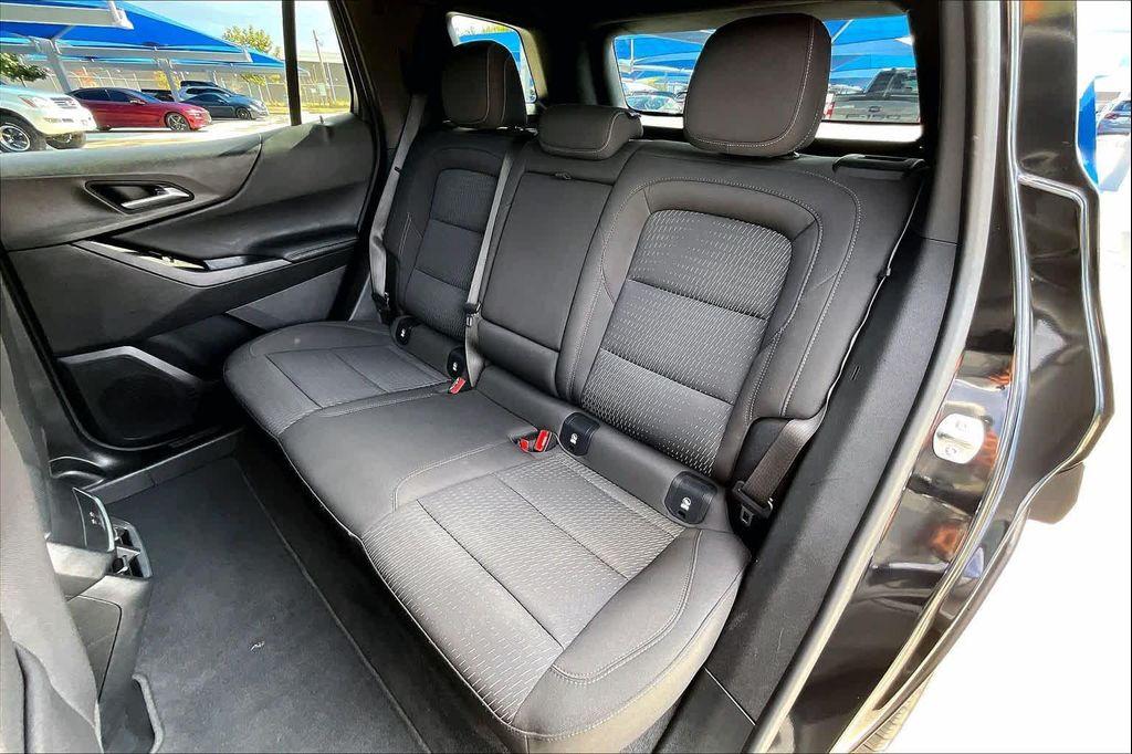used 2025 Chevrolet Equinox car, priced at $23,200