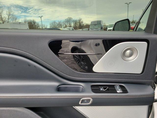 new 2026 Lincoln Aviator car, priced at $75,870