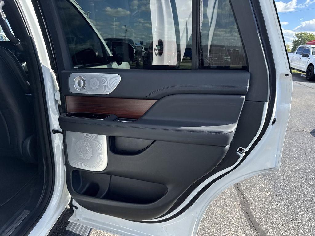 used 2024 Lincoln Navigator car, priced at $72,995