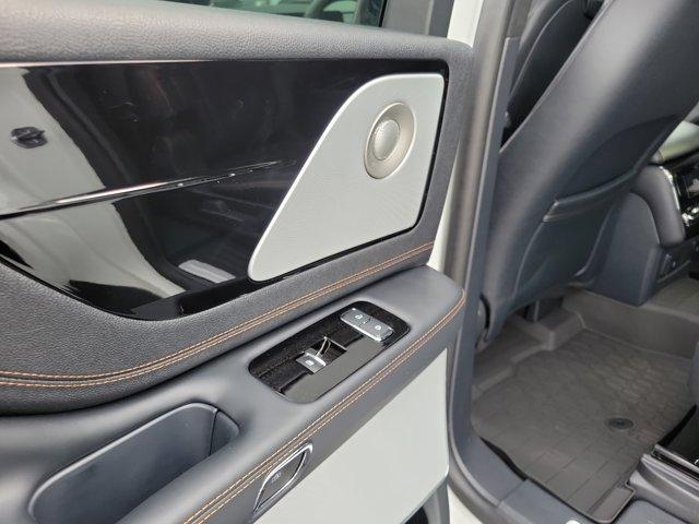 new 2026 Lincoln Aviator car, priced at $88,080