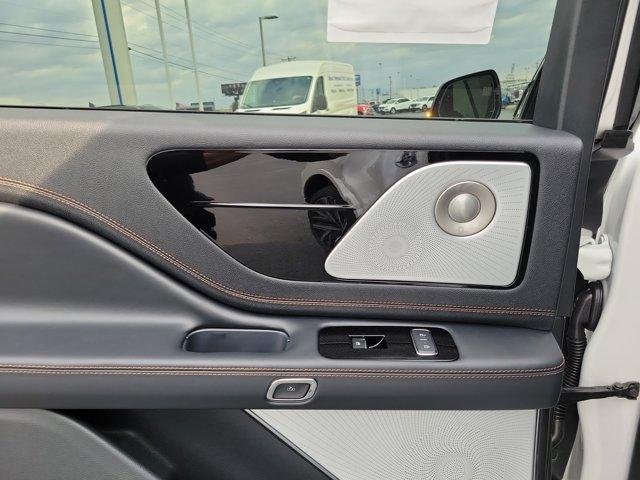 new 2026 Lincoln Aviator car, priced at $88,080