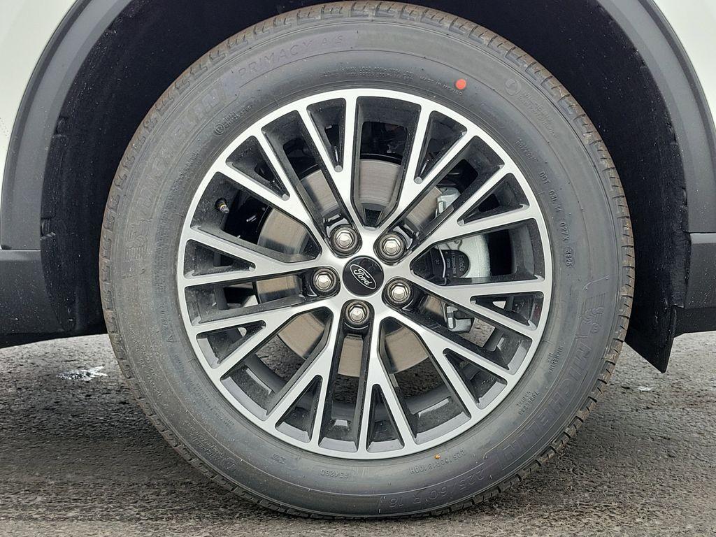 new 2026 Ford Escape car, priced at $31,153