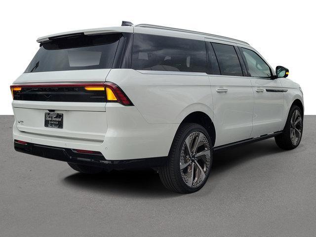 new 2026 Lincoln Navigator L car, priced at $129,735