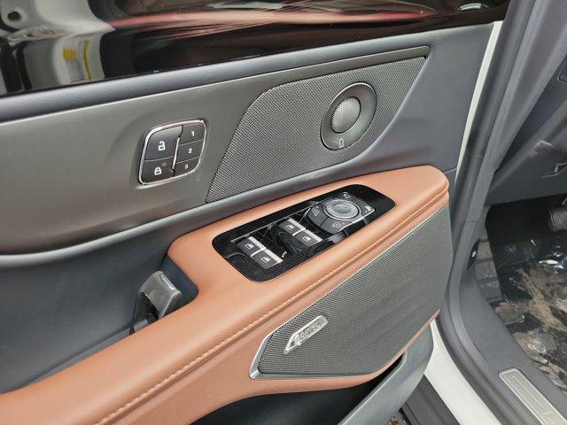 new 2026 Lincoln Nautilus car, priced at $63,745