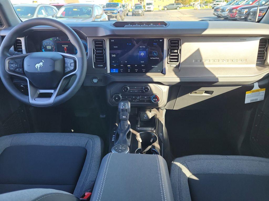 new 2025 Ford Bronco car, priced at $44,342