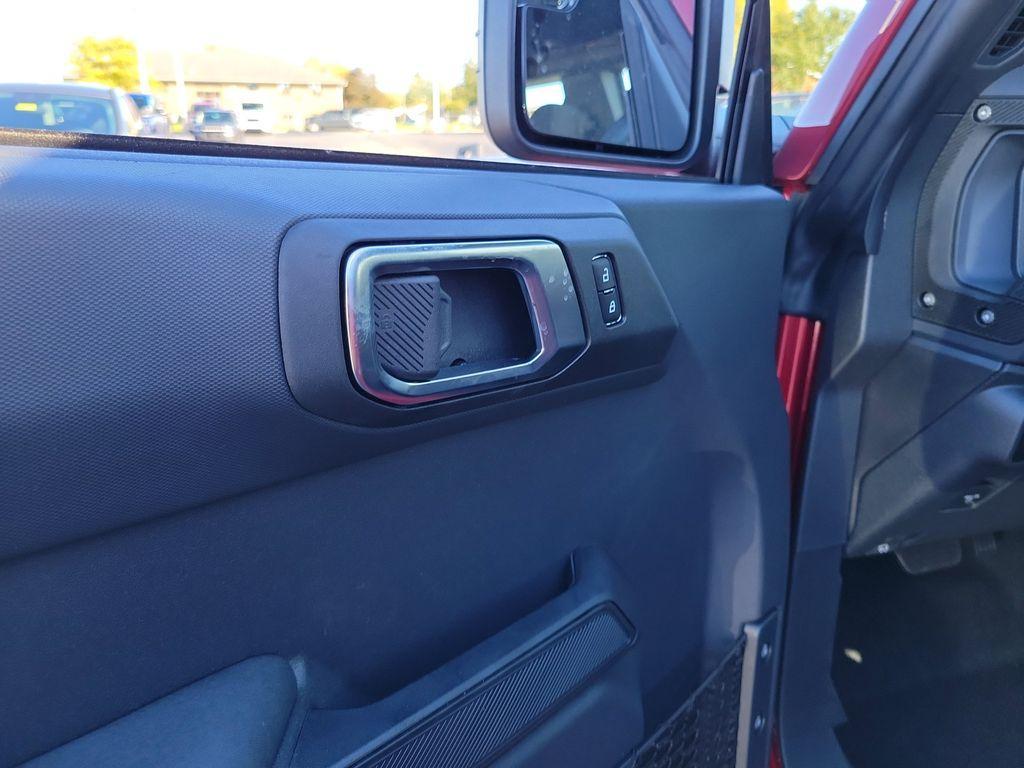 new 2025 Ford Bronco car, priced at $44,342