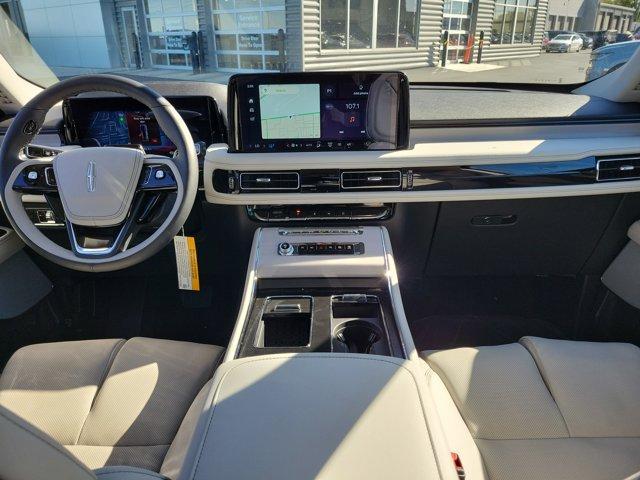 new 2025 Lincoln Aviator car, priced at $75,050