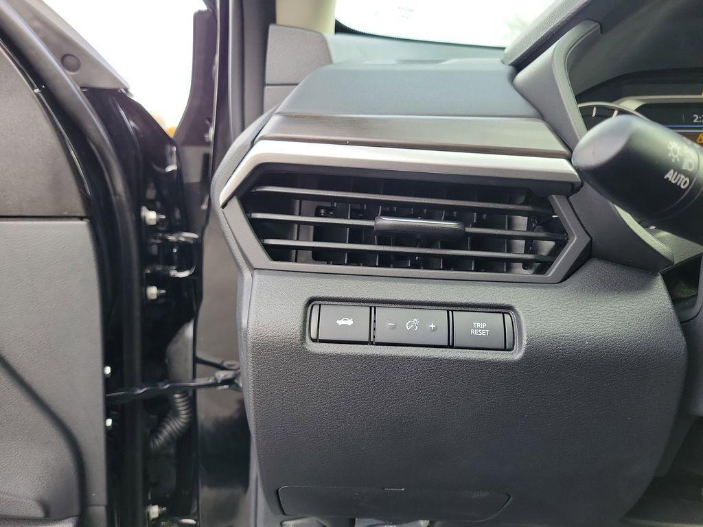 new 2025 Nissan Altima car