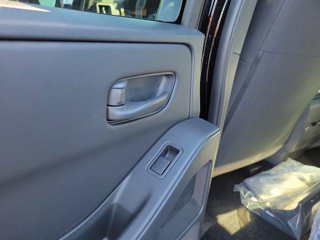 new 2026 Nissan Frontier car