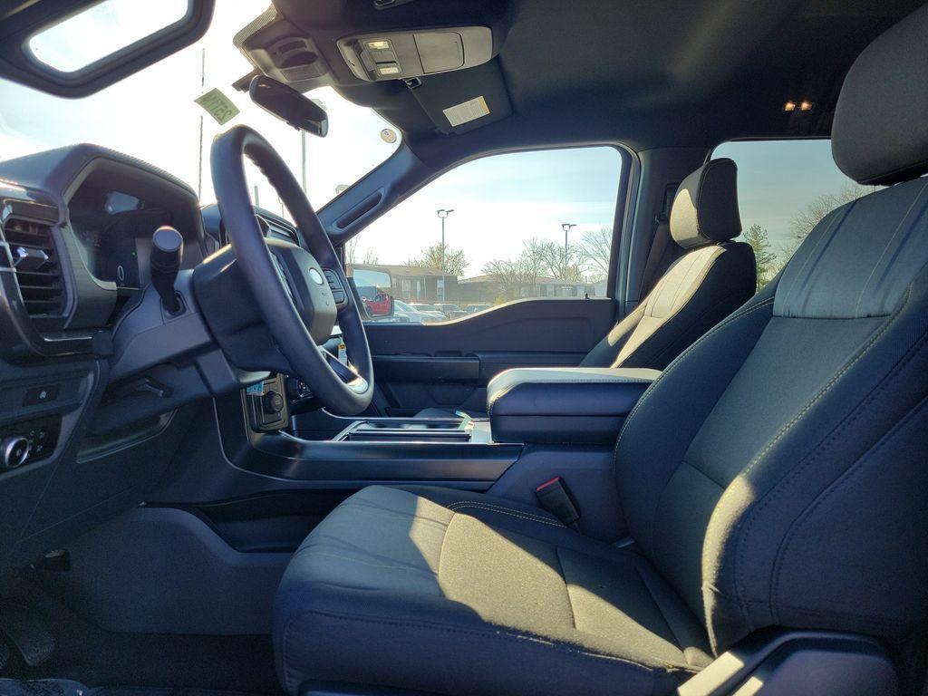 new 2025 Ford F-150 car, priced at $42,693