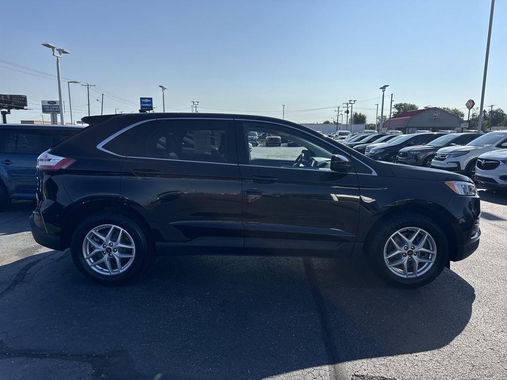 used 2024 Ford Edge car, priced at $24,995