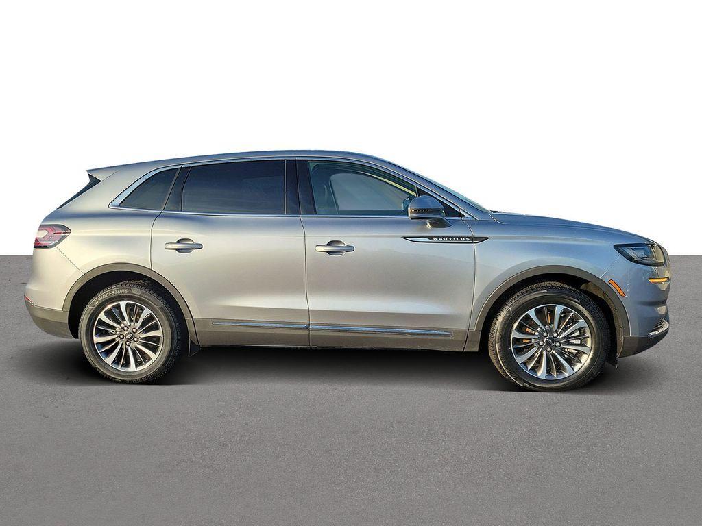 used 2023 Lincoln Nautilus car, priced at $33,995