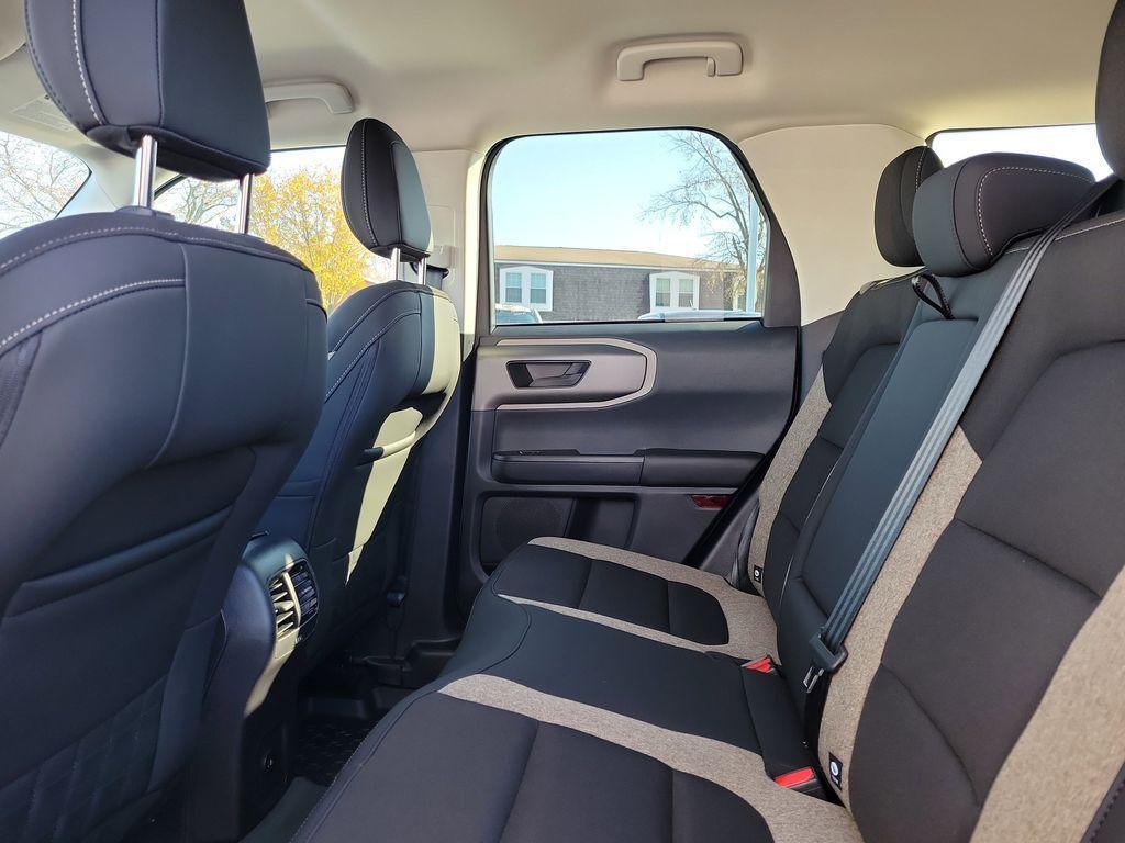 new 2025 Ford Bronco Sport car, priced at $31,409