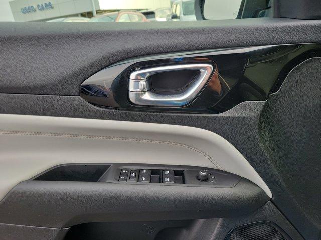 used 2023 Jeep Compass car, priced at $25,995