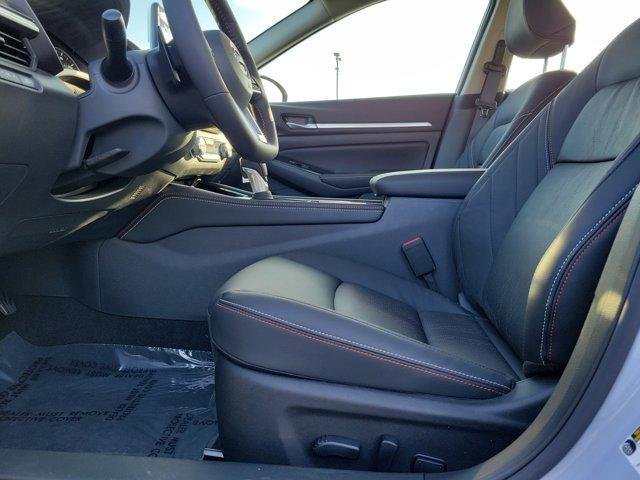 new 2025 Nissan Altima car