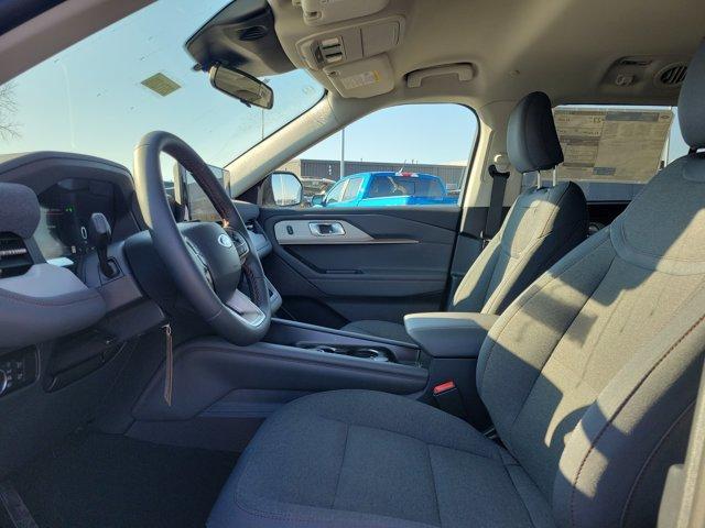 new 2025 Ford Explorer car, priced at $36,723