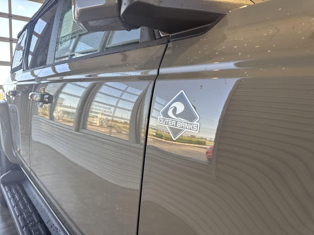 new 2025 Ford Bronco car, priced at $45,758