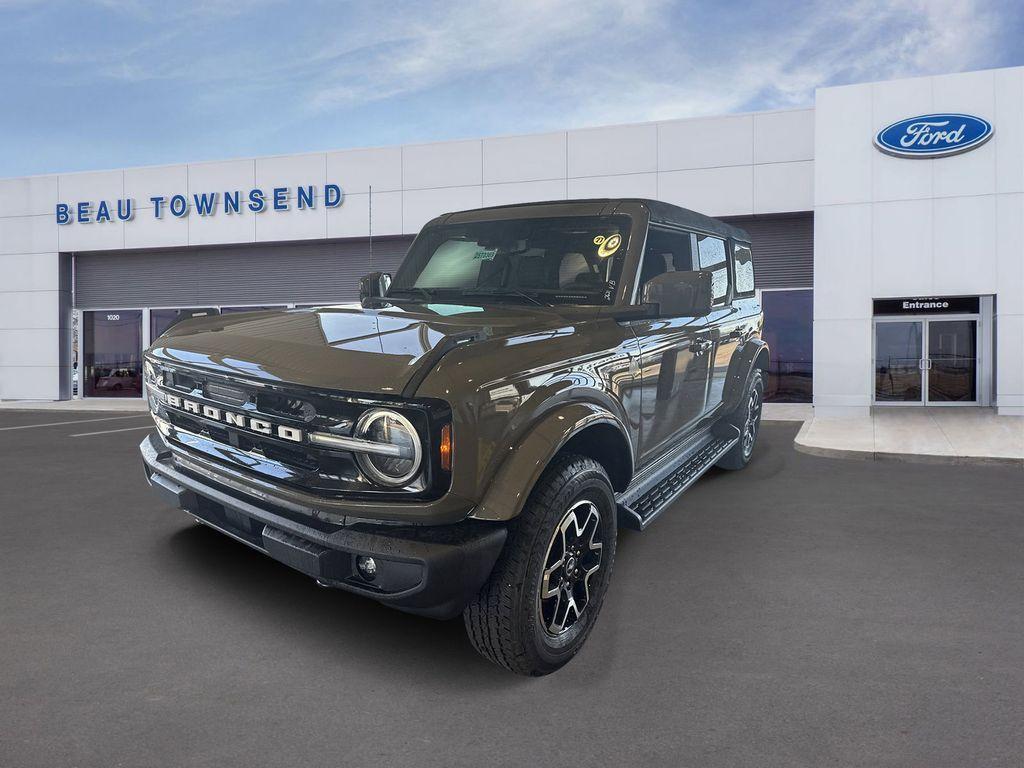 new 2025 Ford Bronco car, priced at $45,758
