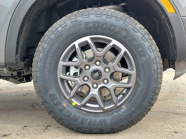 new 2025 Ford Ranger car, priced at $38,425