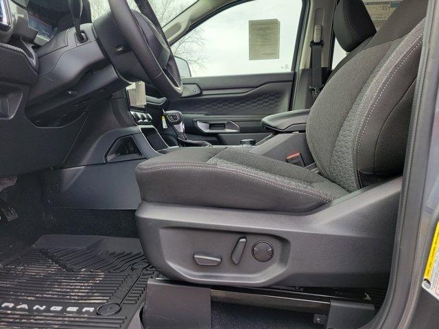 new 2025 Ford Ranger car, priced at $38,425