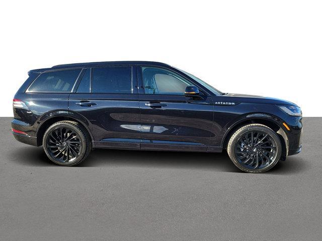 used 2025 Lincoln Aviator car, priced at $64,995
