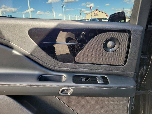 used 2025 Lincoln Aviator car, priced at $64,995