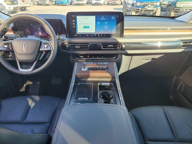 used 2025 Lincoln Aviator car, priced at $64,995