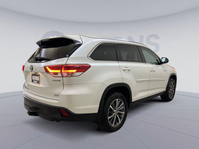 used 2019 Toyota Highlander Hybrid car, priced at $23,278