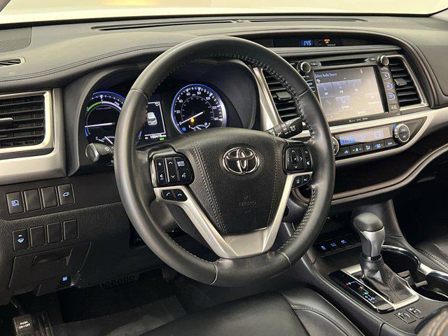 used 2019 Toyota Highlander Hybrid car, priced at $23,278