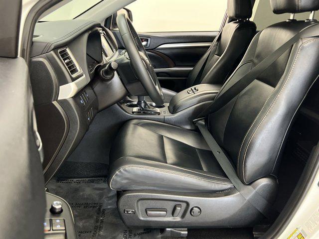 used 2019 Toyota Highlander Hybrid car, priced at $23,278
