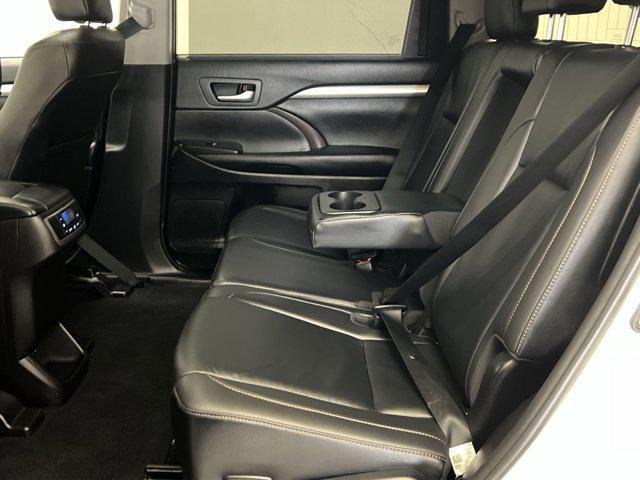 used 2019 Toyota Highlander Hybrid car, priced at $23,278