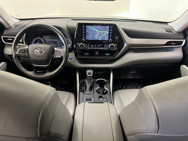 used 2021 Toyota Highlander Hybrid car, priced at $26,133