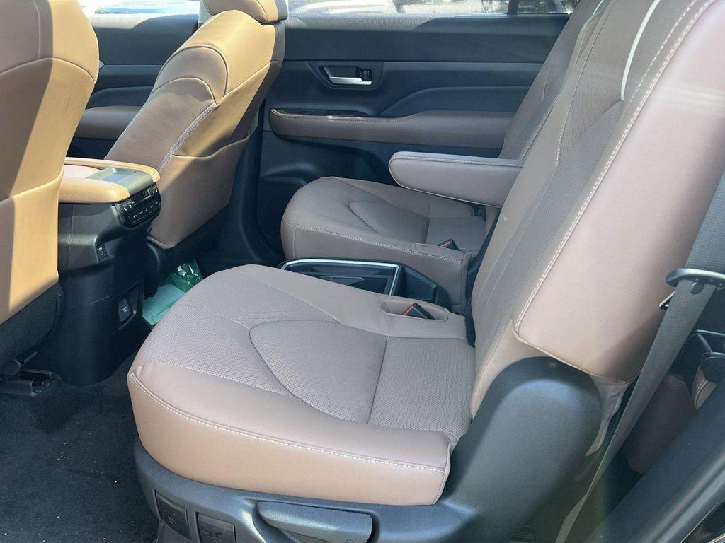 new 2026 Toyota Highlander car, priced at $57,738