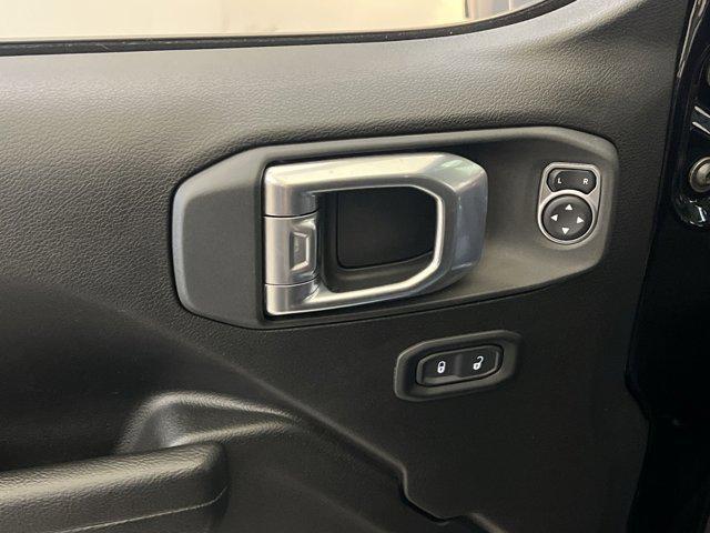 used 2022 Jeep Wrangler Unlimited car, priced at $32,990