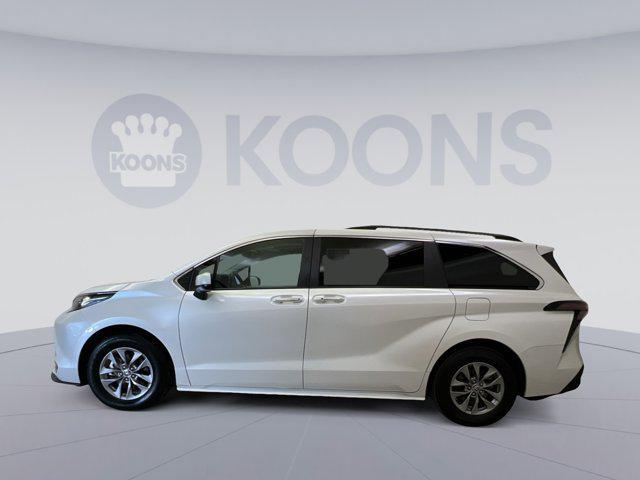 used 2024 Toyota Sienna car, priced at $36,926